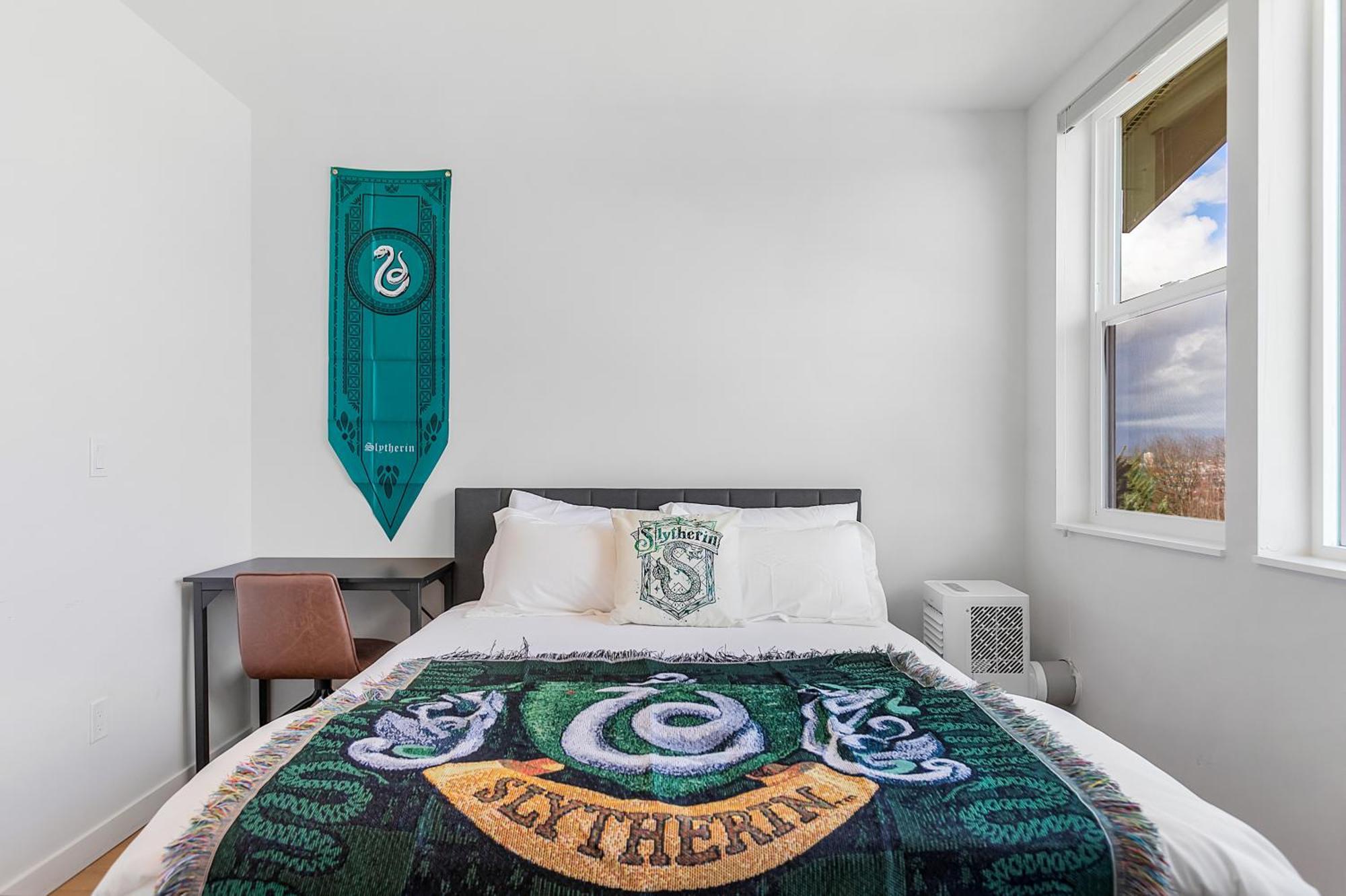 Harry Potter Sweet Suites Сиатъл Екстериор снимка