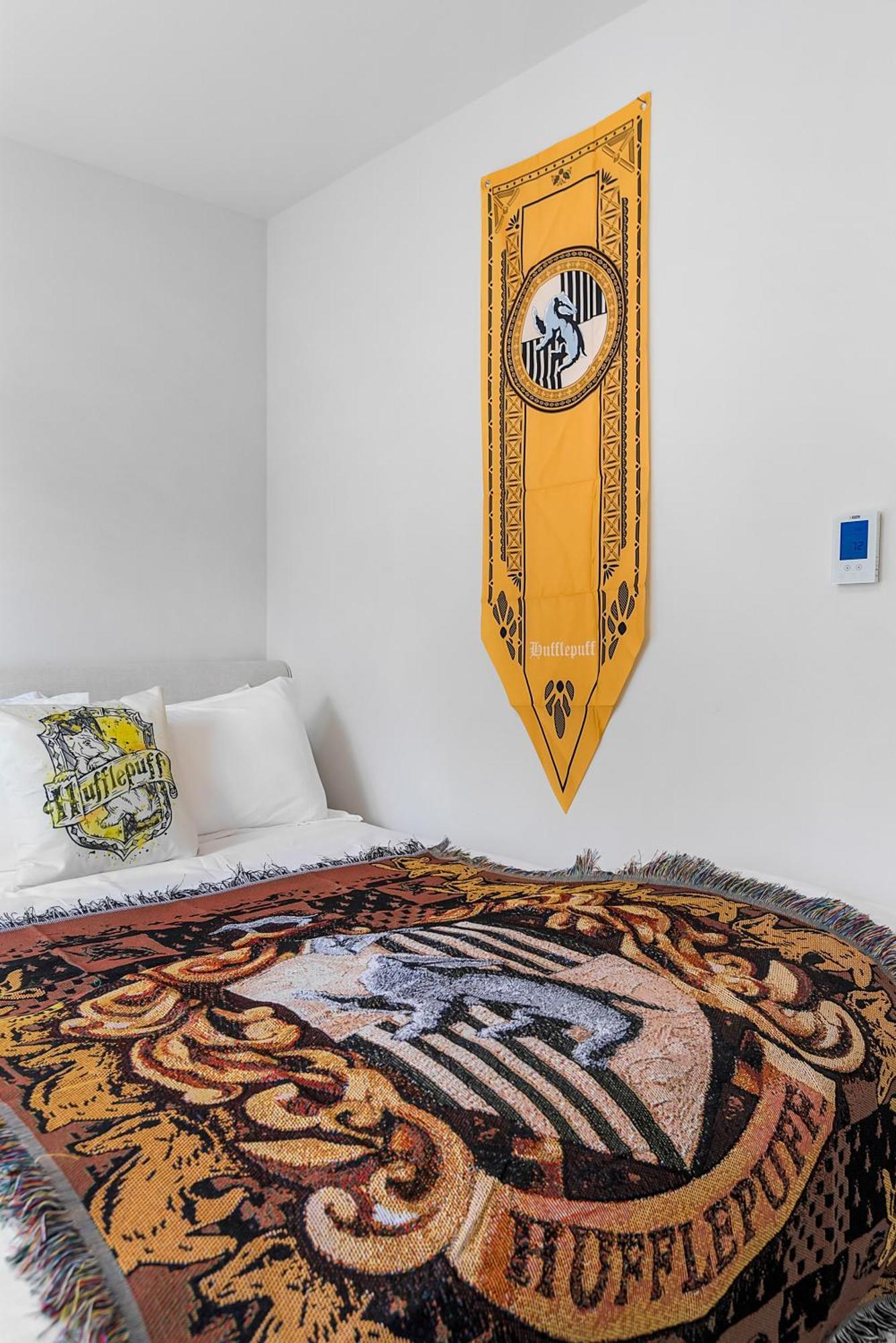 Harry Potter Sweet Suites Сиатъл Екстериор снимка